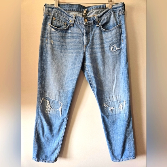 RAG & BONE Light Wash Distressed Cropped Boyfriend Jeans. Size 28 - Picture 1 of 13